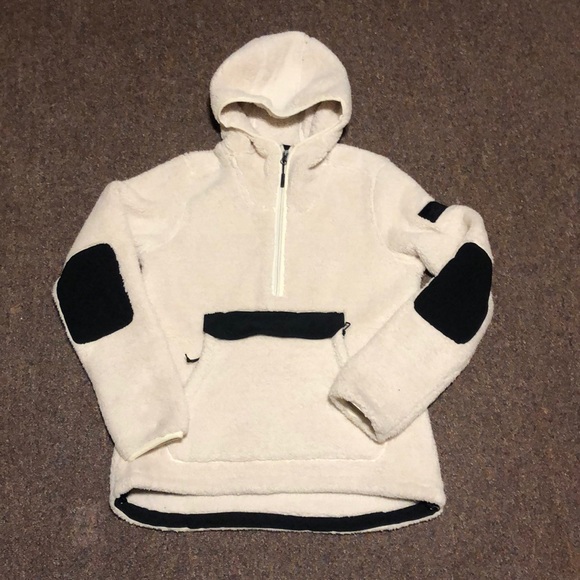 north face cream hoodie